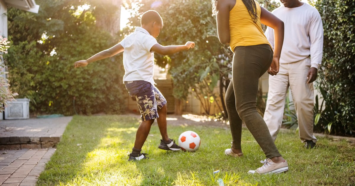 Dear Andy Elliott, A "Fitness Family" Doesn't Have To Mean Kids With Six-Pack Abs