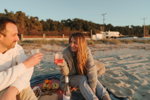 The 5 best date ideas for water signs.