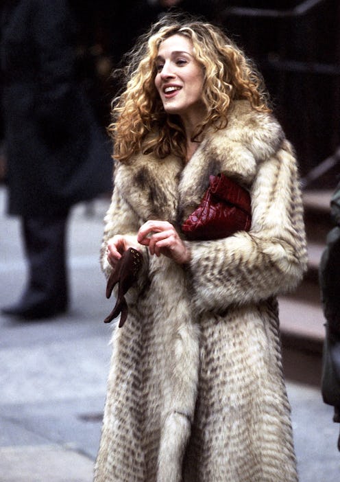 Sarah Jessica Parker films "Sex and the City" on March 10, 1998 at Madison Avenue in New York City.