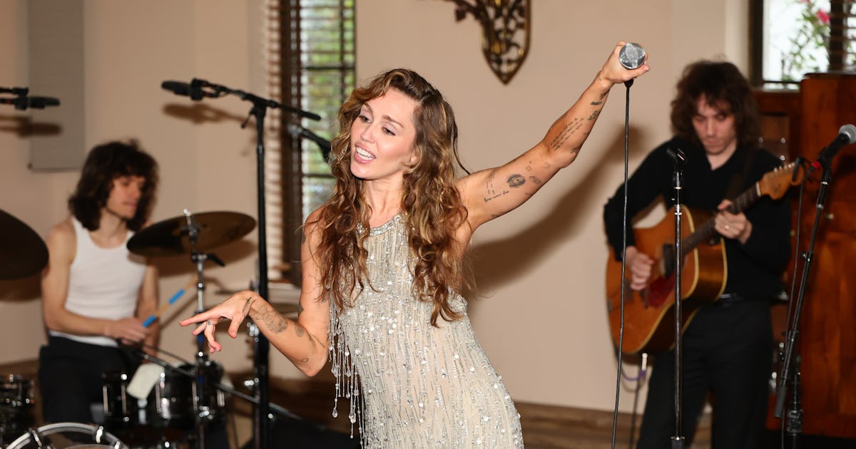Miley Cyrus' "Easy Lover" Lyrics Include A Nod To Beyonce