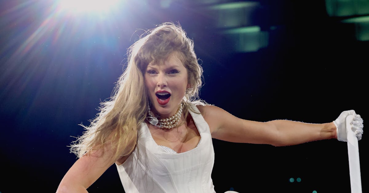 Taylor Swift Confirms 'Rep (TV)' Isn't Happening For This *Amazing* Reason