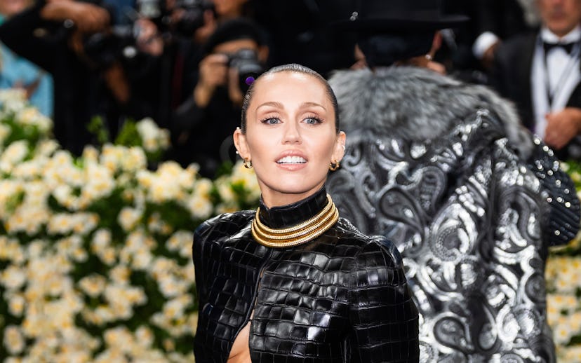 NEW YORK, NEW YORK - MAY 05: Miley Cyrus attends the 2025 Met Gala Celebrating "Superfine: Tailoring...