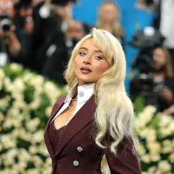 The best nails spotted at the 2025 Met Gala.