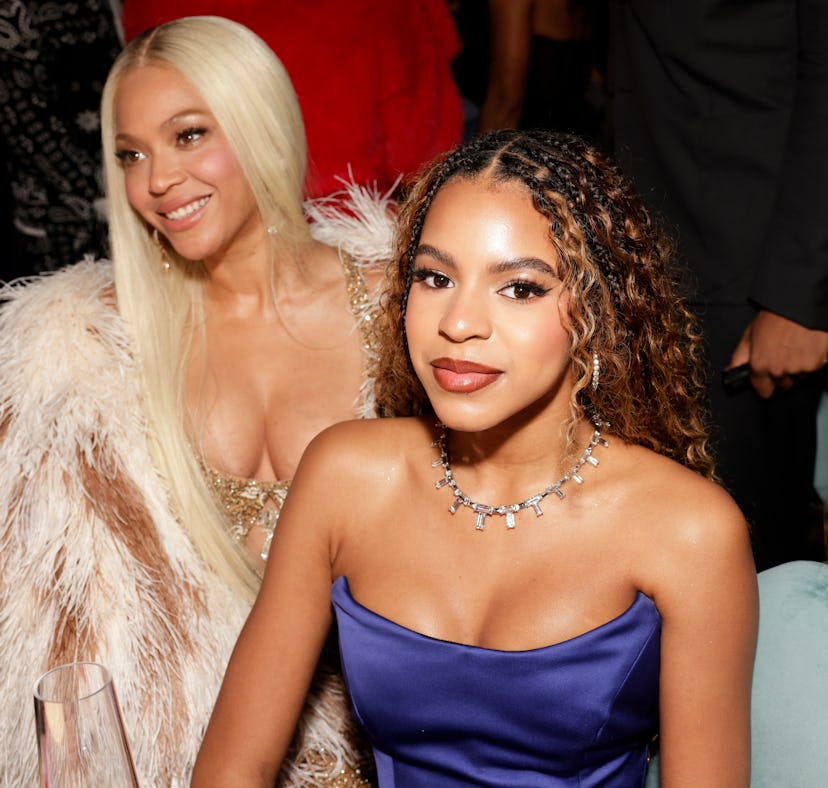 Blue Ivy Carter reacted to a sign joking about her manager meme.