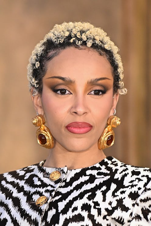 Doja Cat bared her cleavage and navel in a crop top.