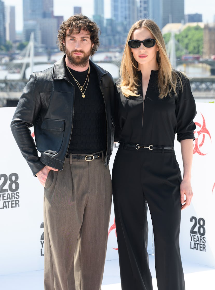 Aaron Taylor-Johnson and Jodie Comer attend the "28 Years Later" photocall at IET London: Savoy Plac...