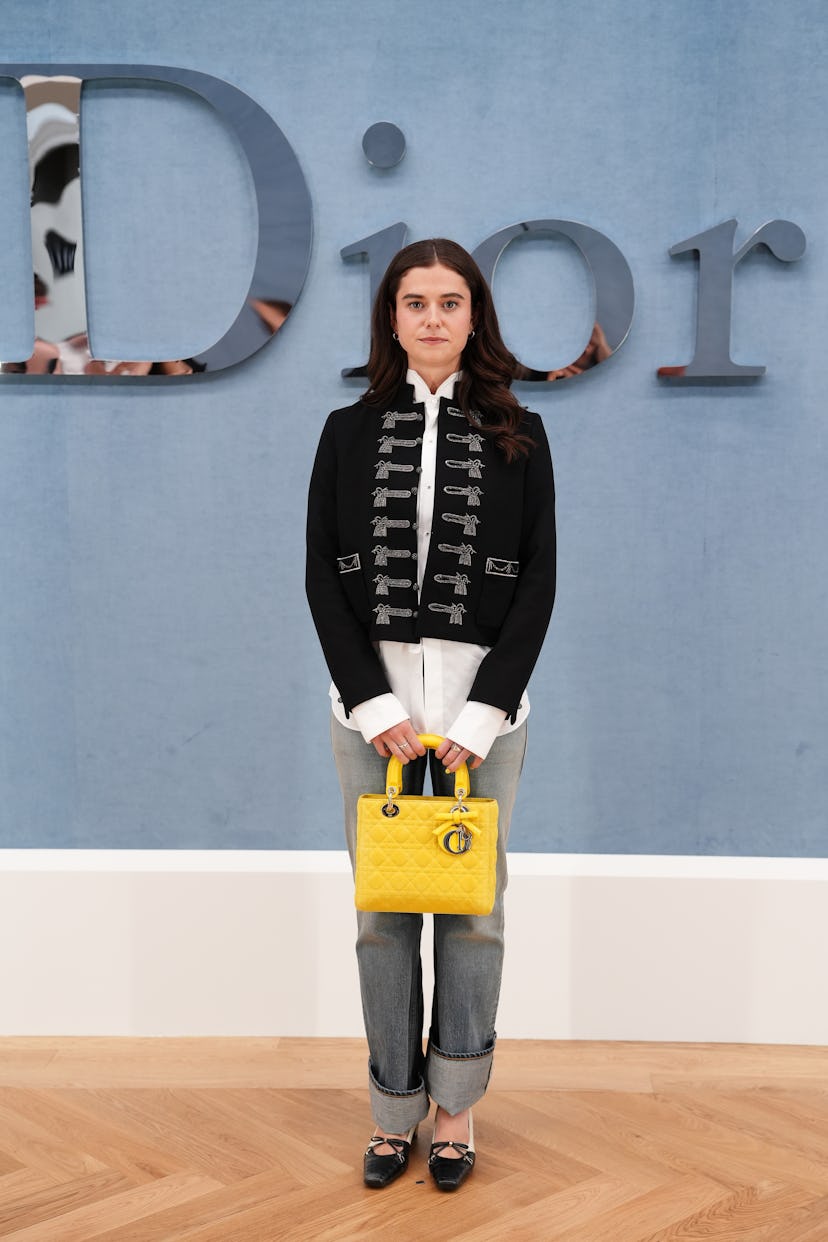 Дебют Dior Homme от Джонатана Андерсона: знаменитое шоу в парижской моде -Week 4 Элисон Оливер Диор Человек