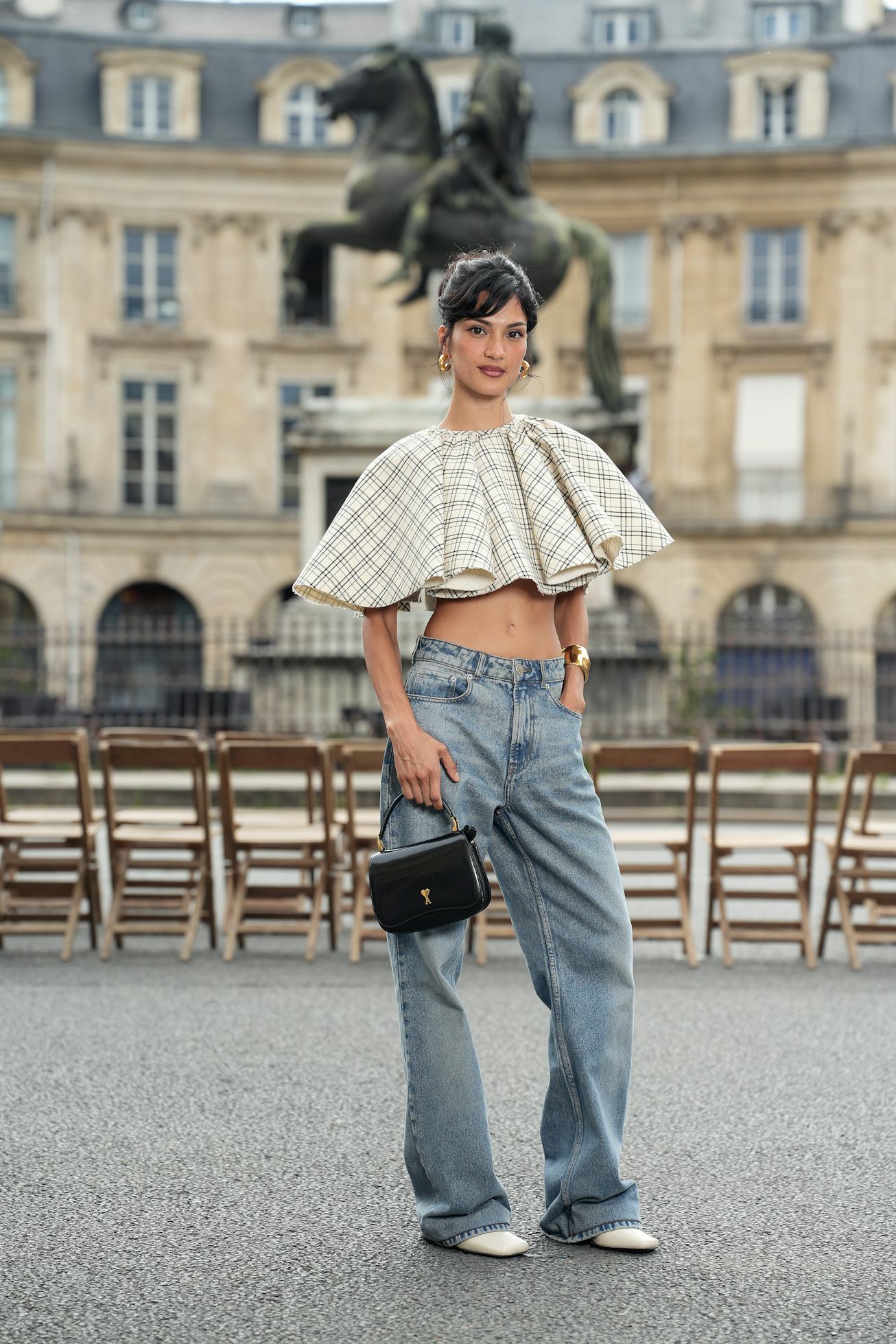 PARIS, FRANCE - JUNE 25: Yesly Dimate attends the AMI - Alexandre Mattiussi Menswear Spring/Summer 2...