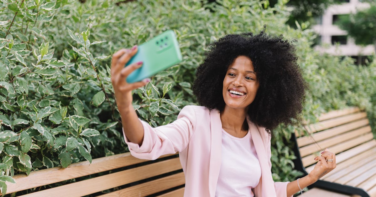 July 24's New Moon Will Be Chill For These 3 Zodiac Signs