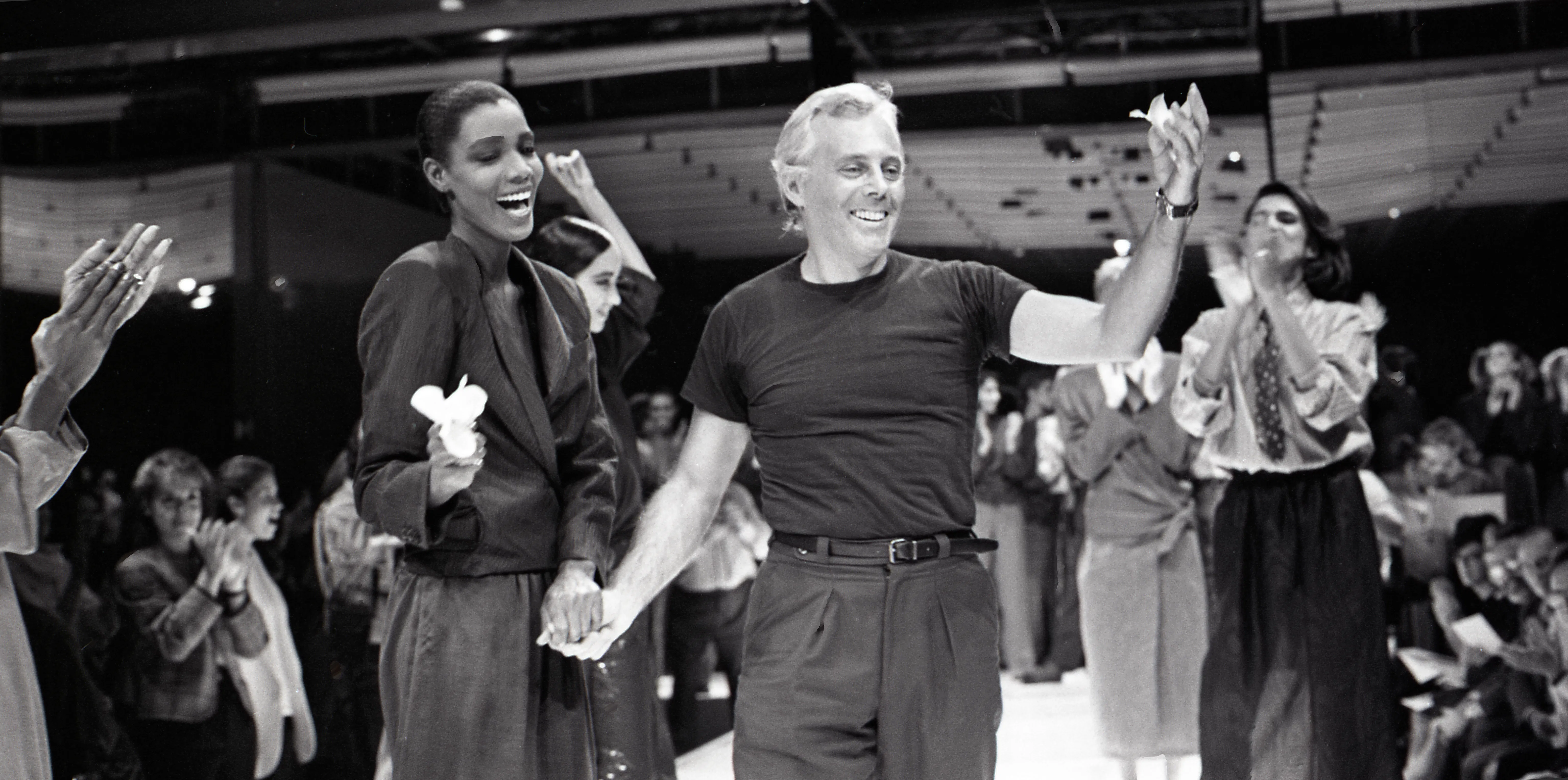 90s GIORGIO ARMANI 短丈カシミヤ混ニットポロ How This '90s Giorgio Armani Look Became the Most Influential