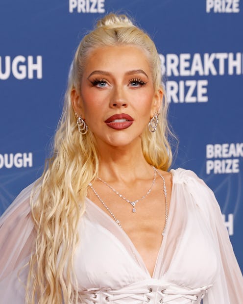 Christina Aguilera Curly Hair