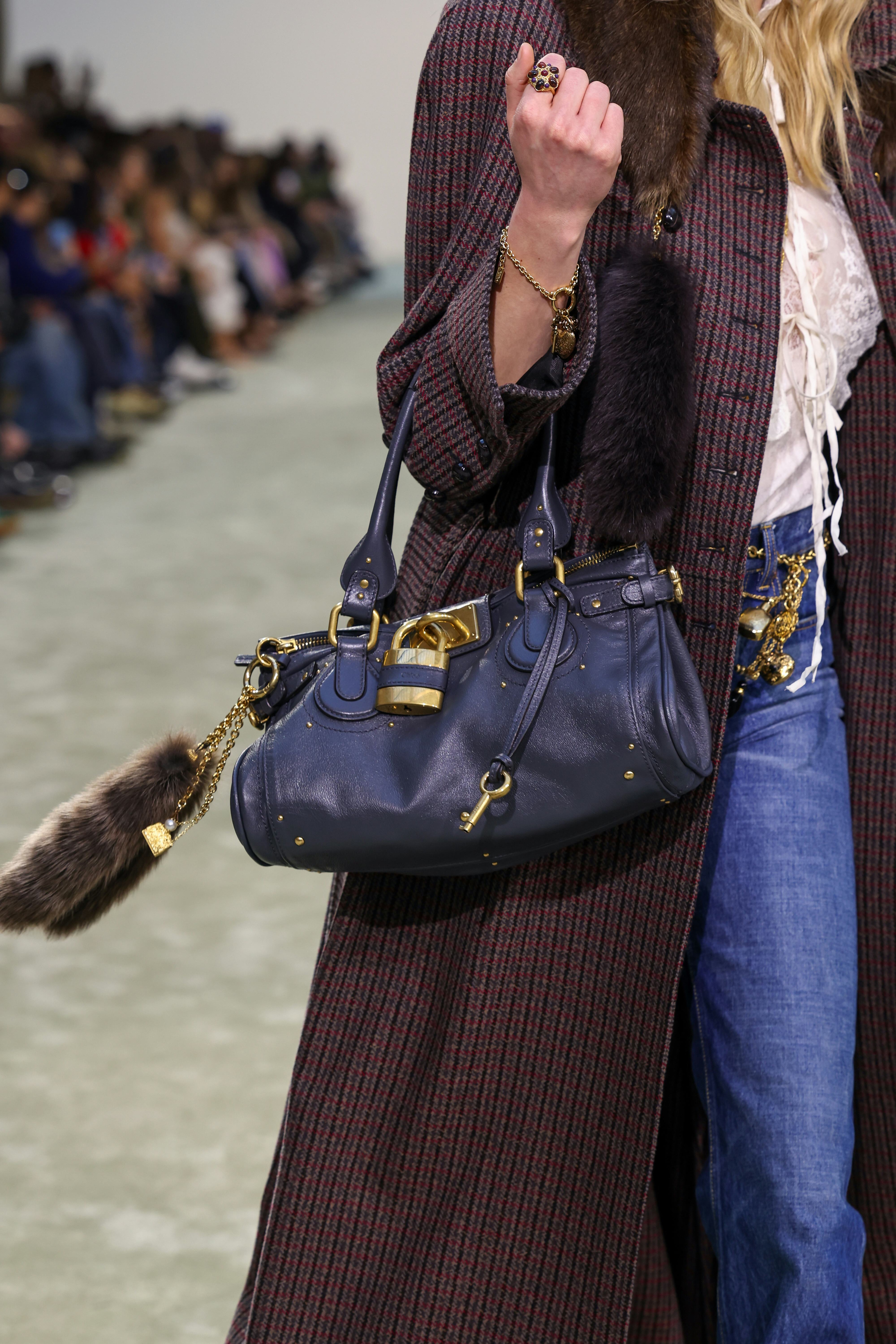【美品】Chloé llic Paddington Bags y2k Zip Bottom Paddington Bag, Chloé - Designer Exchange | Buy