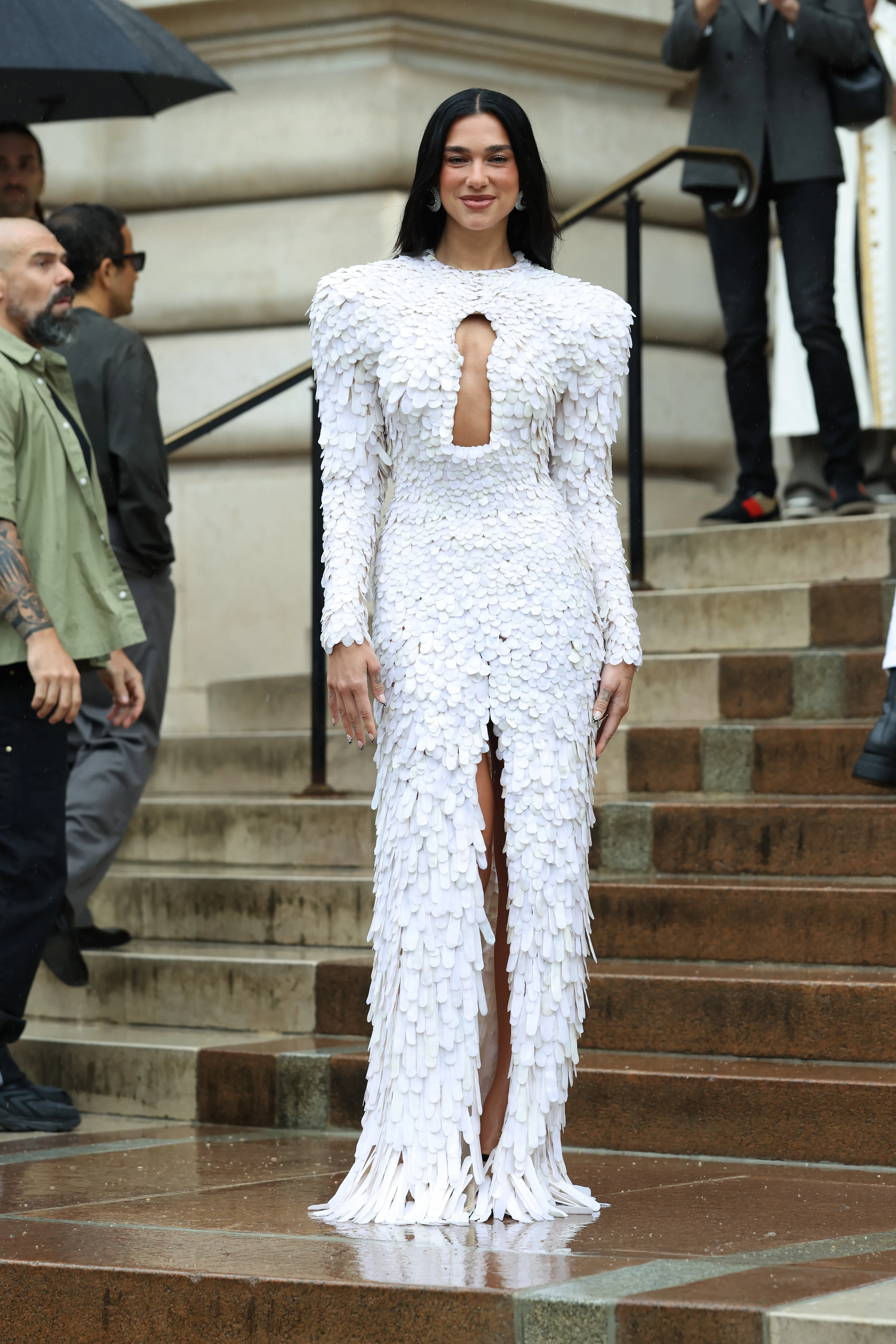 wmagazine.com/fashion/du...