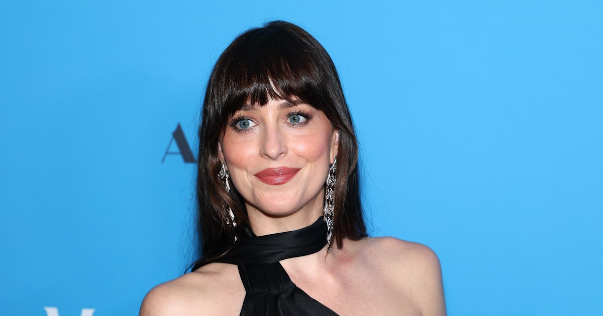 Dakota Johnson Just Wore 2 Gucci Dresses That Were *So* Dazzling