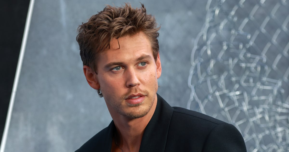 Austin Butler Says He Went Temporarily Blind & Felt Like He Was "Dying"