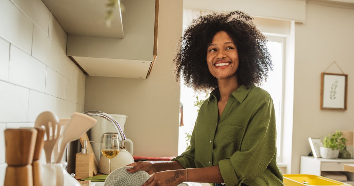 "Zone Cleaning" Is The Viral Hack You Need To Stay Organized