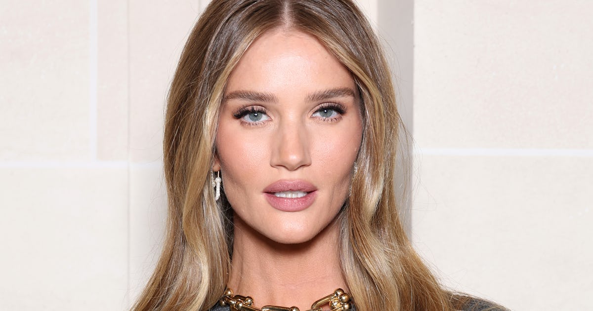 Rosie Huntington-Whiteley Went Pantsless In A Cozy New Campaign With Fiance Jason Statham
