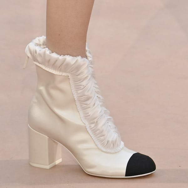 These Fall 2025 Shoe Trends Deserve Your Full Attention Chanel runway