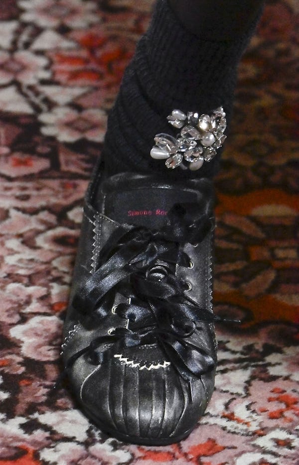These Fall 2025 Shoe Trends Deserve Your Full Attention Simone Rocha runway