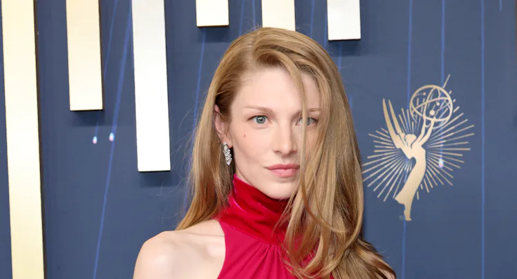 LOS ANGELES, CALIFORNIA - SEPTEMBER 14: Hunter Schafer attends the 77th Primetime Emmy Awards at Pe...