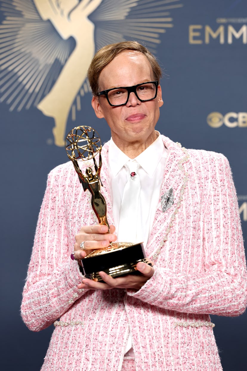 LOS ANGELES, CALIFORNIA - SEPTEMBER 14: Jeff Hiller, winner of Outstanding Supporting Actor in a Com...