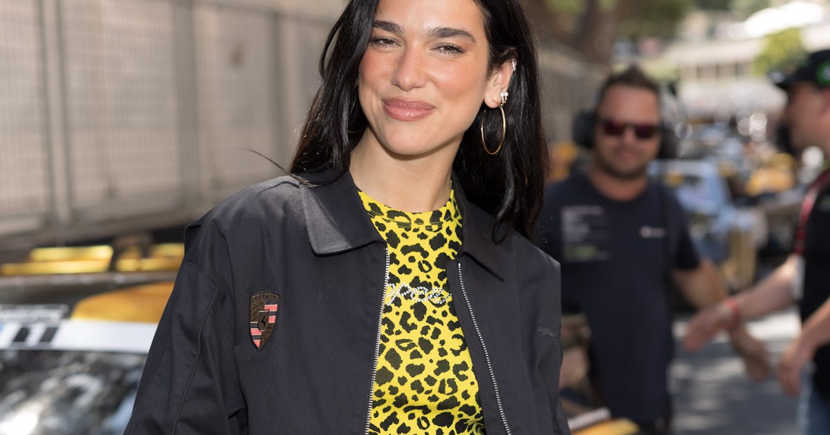 Dua Lipa Exposed Her Bra In An Unbuttoned Shirt & Rocked "Naked Shoes" In NYC