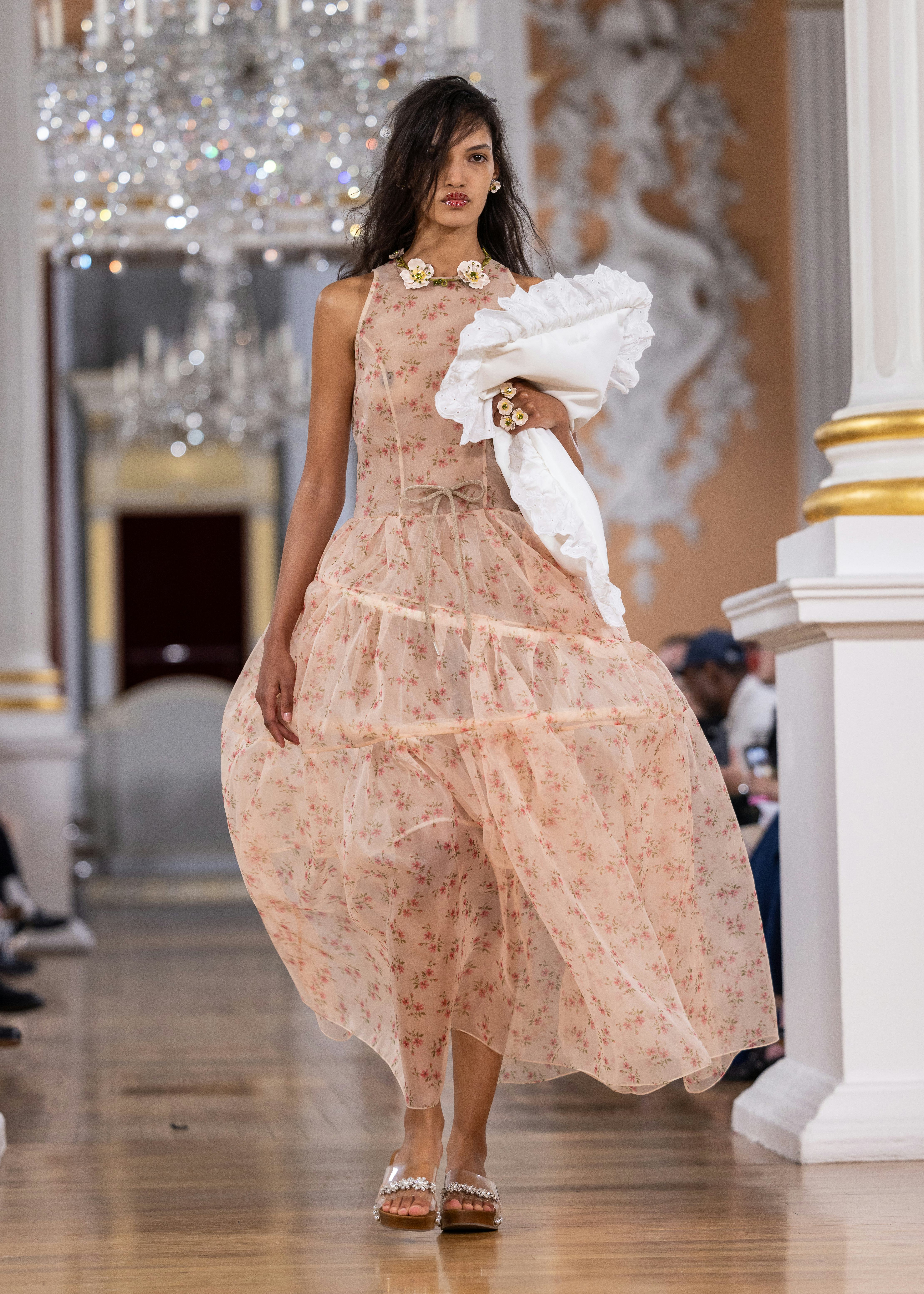 A model walks the runway at the Simone Rocha show during London Fashion Week September 2025