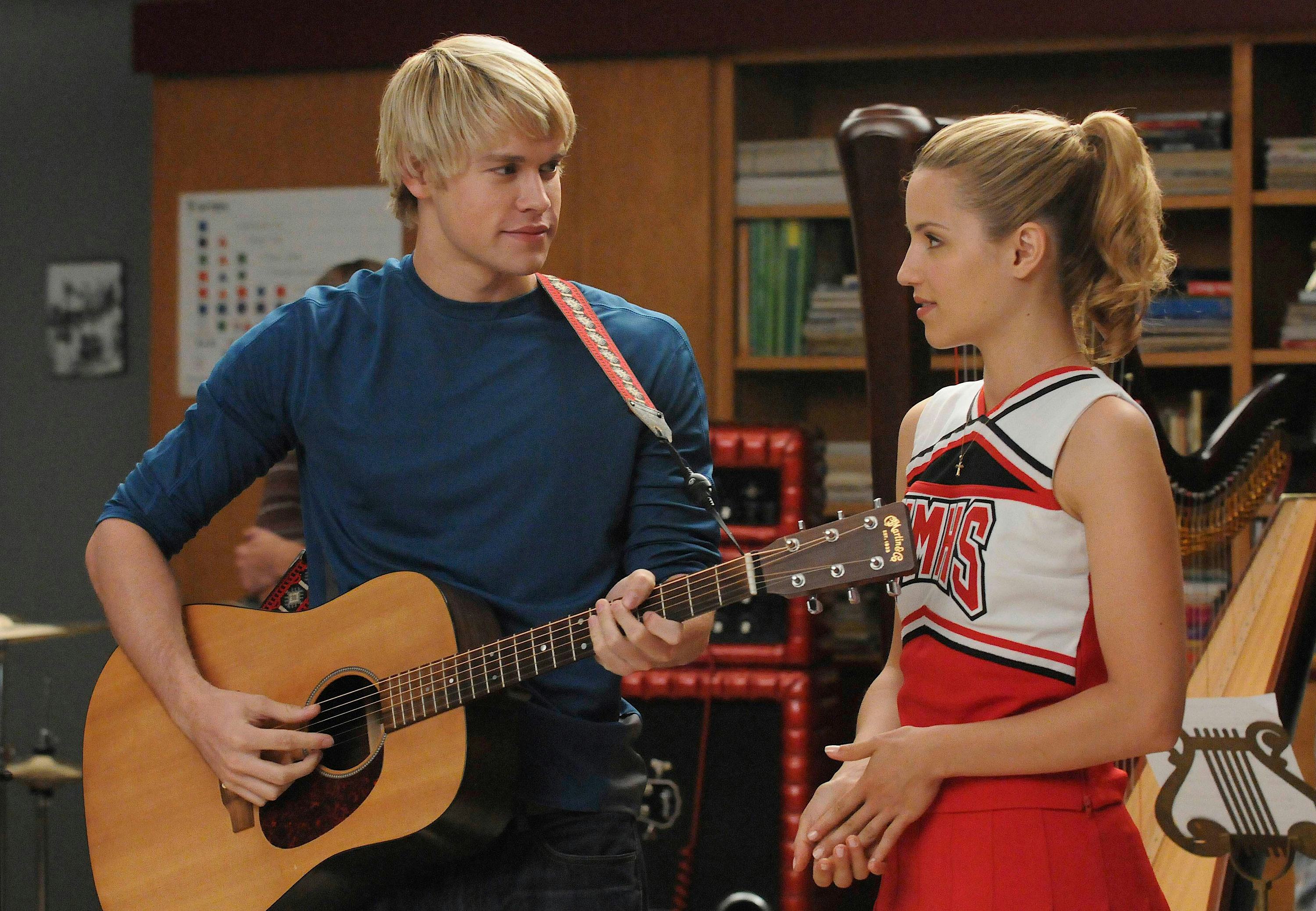 GLEE: Sam (Chord Overstreet, L) and Quinn (Dianna Agron, R) perform a duet in the "Duets" episode of...