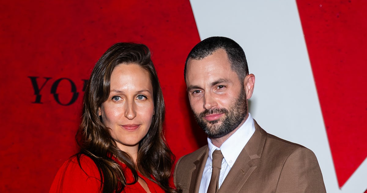 Penn Badgley Shares 1st Look At His Identical Twins With Domino Kirke
