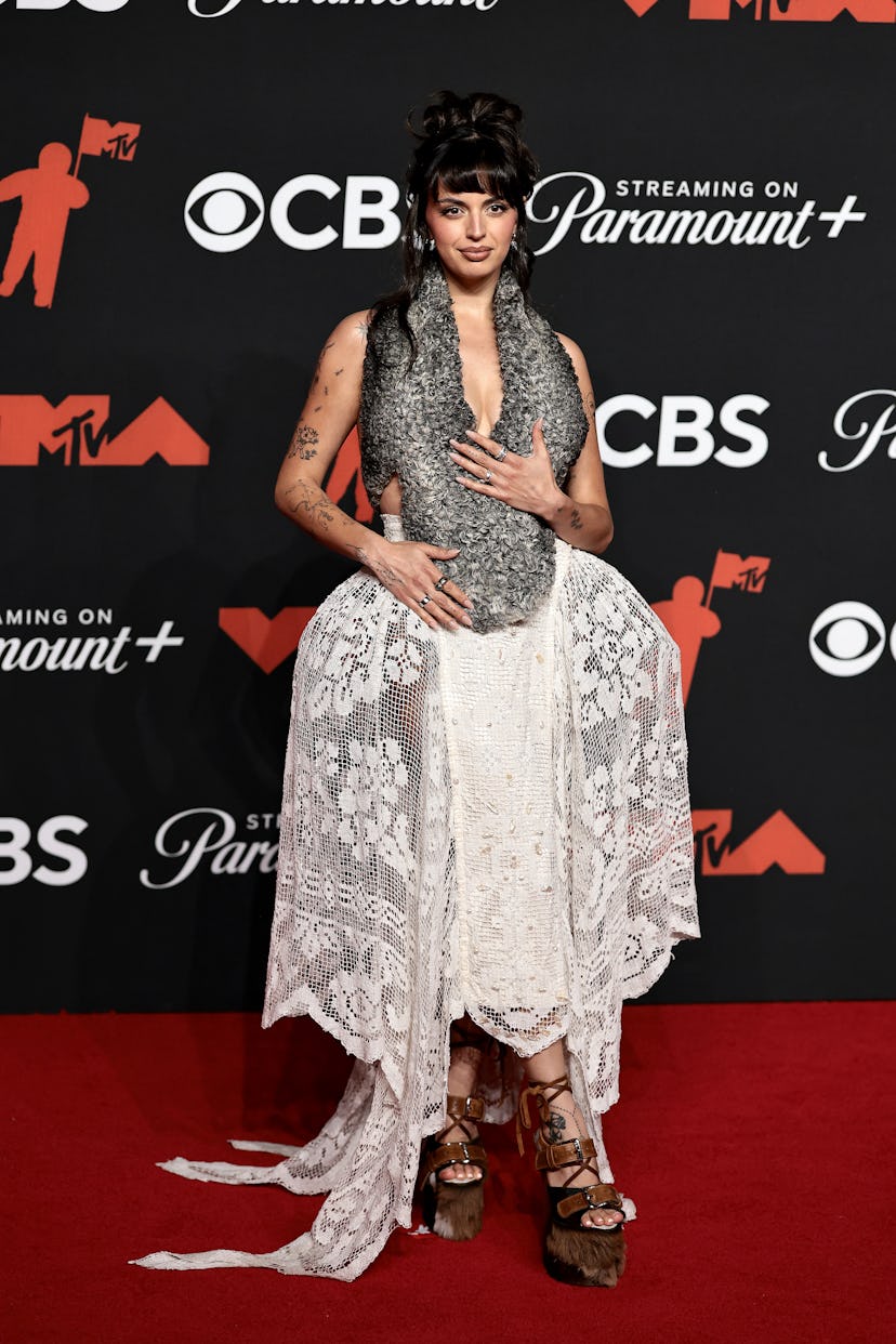 Show, New York - 07 сентября: Ребекка Блэк присутствует на премии MTV Video Music Awards 2025 на UBS Arena ...