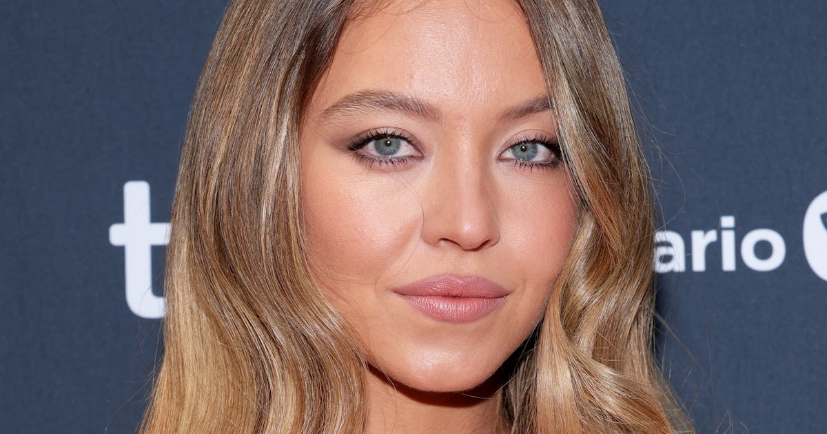Sydney Sweeney Wore A Plunging LBD To A TIFF Party