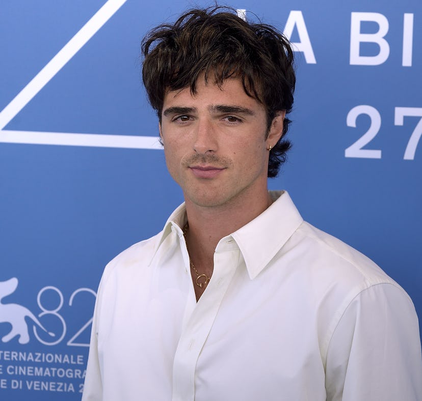 Olivia Jade Giannulli and Jacob Elordi's relationship history is so off-and-on.
