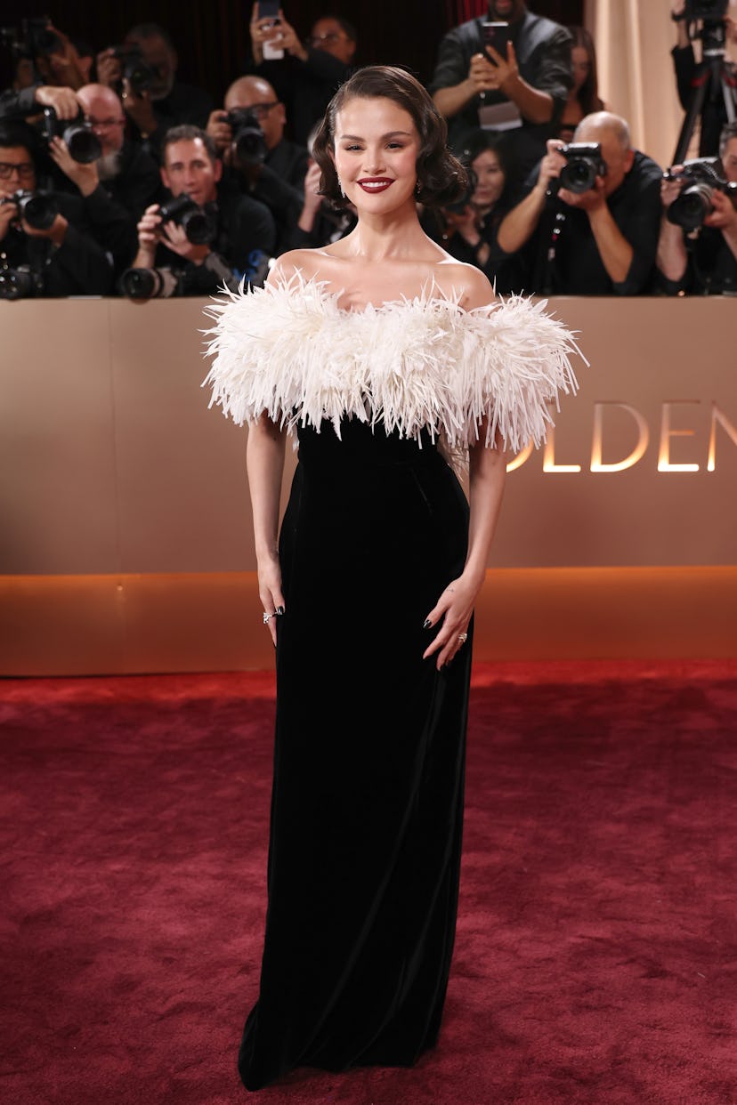 BEVERLY HILLS, CALIFORNIA - JANUARY 11: (FOR EDITORIAL USE ONLY) Selena Gomez attends the 83rd annua...