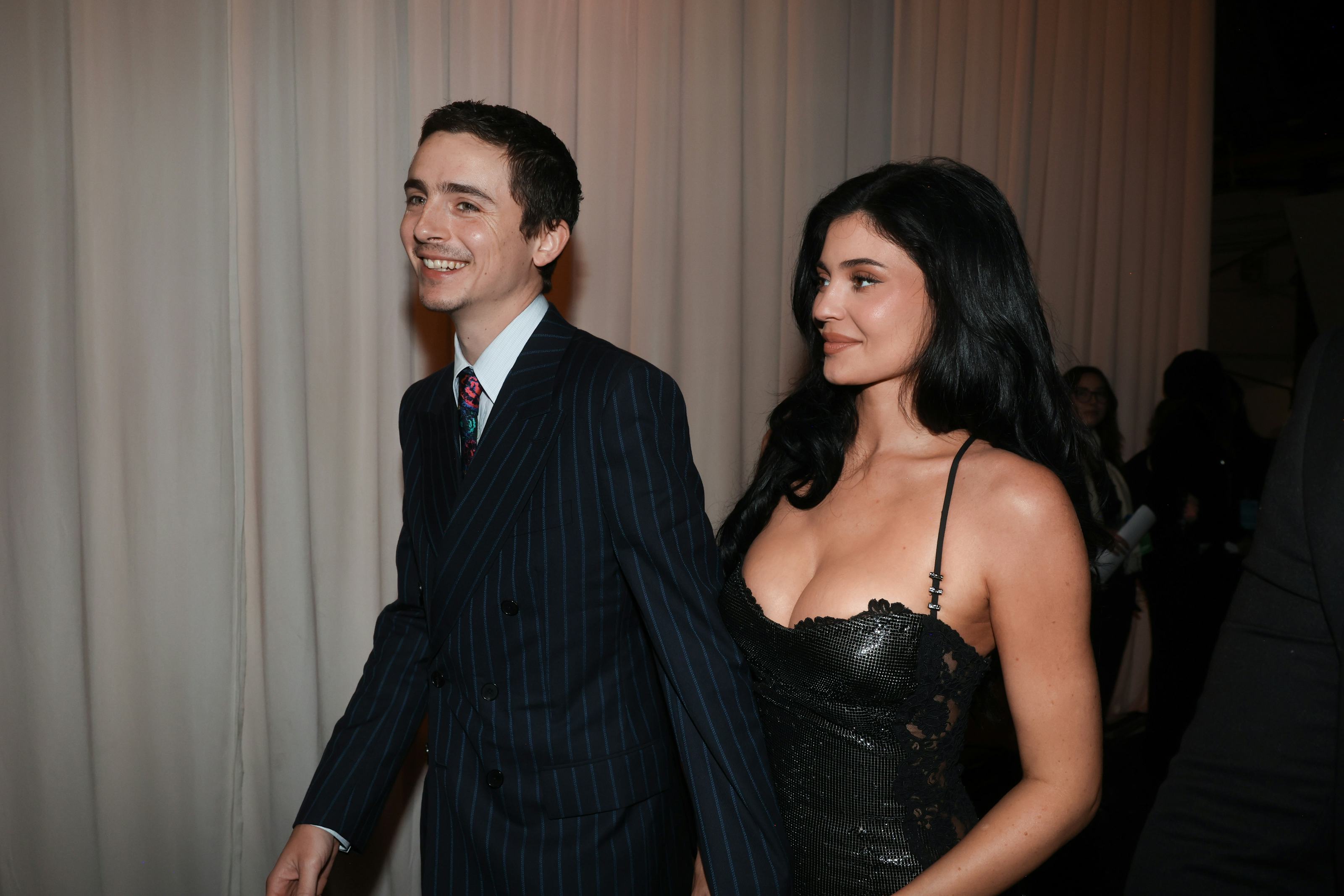 Timothée Chalamet and Kylie Jenner had great body language at the 2026 Golden Globes.