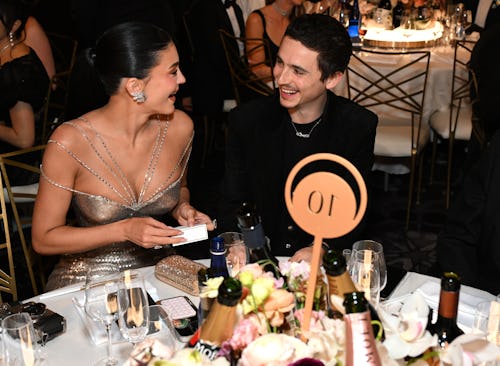 See Kylie Jenner & Timothée Chalamet’s 2026 Golden Globes Body Language