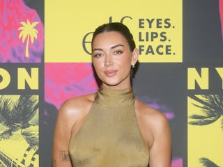 Brianna Chickenfry responds to Zach Bryan's diss tracks on TikTok.