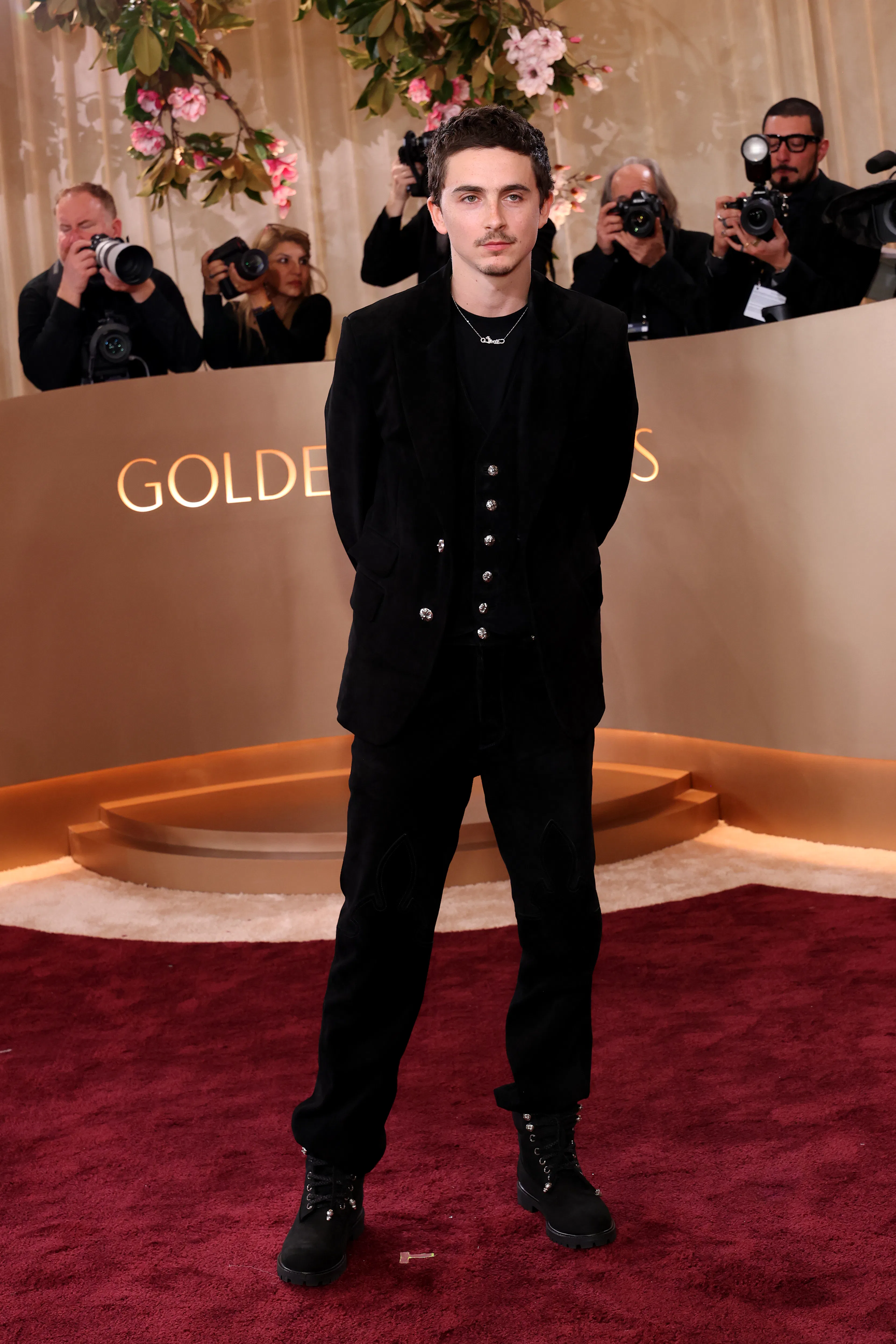 Kylie Jenner & Timothe Chalamet Take the 2026 Golden Globes in  Awards-Worthy Looks
