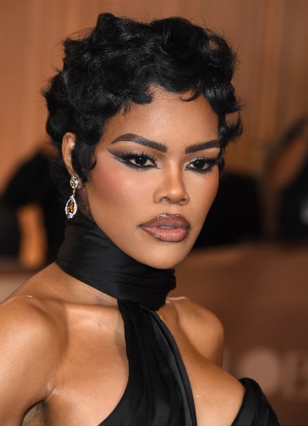 Teyana Taylor's Sculptural Dress