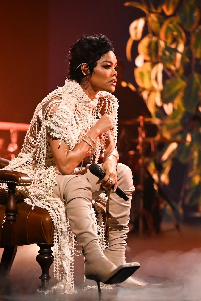 THE TONIGHT SHOW STARRING JIMMY FALLON -- Episode 2240 -- Pictured: Musical guest Teyana Taylor perf...