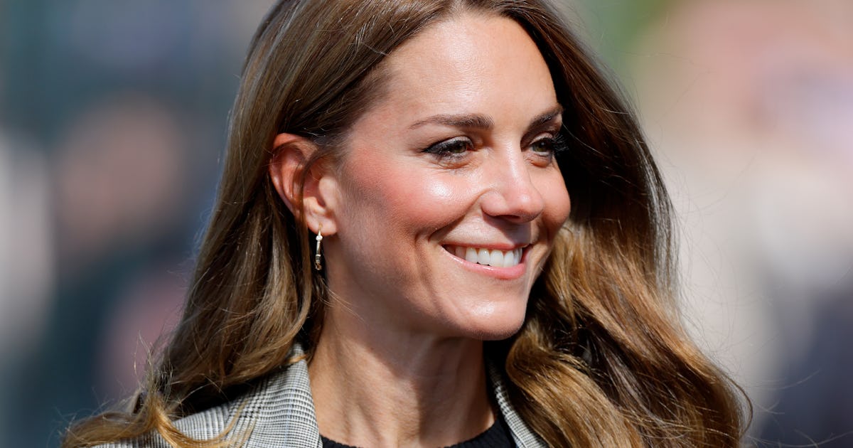 Kate Middleton's Navy Plaid Coat Was A Nod To Scottish Heritage