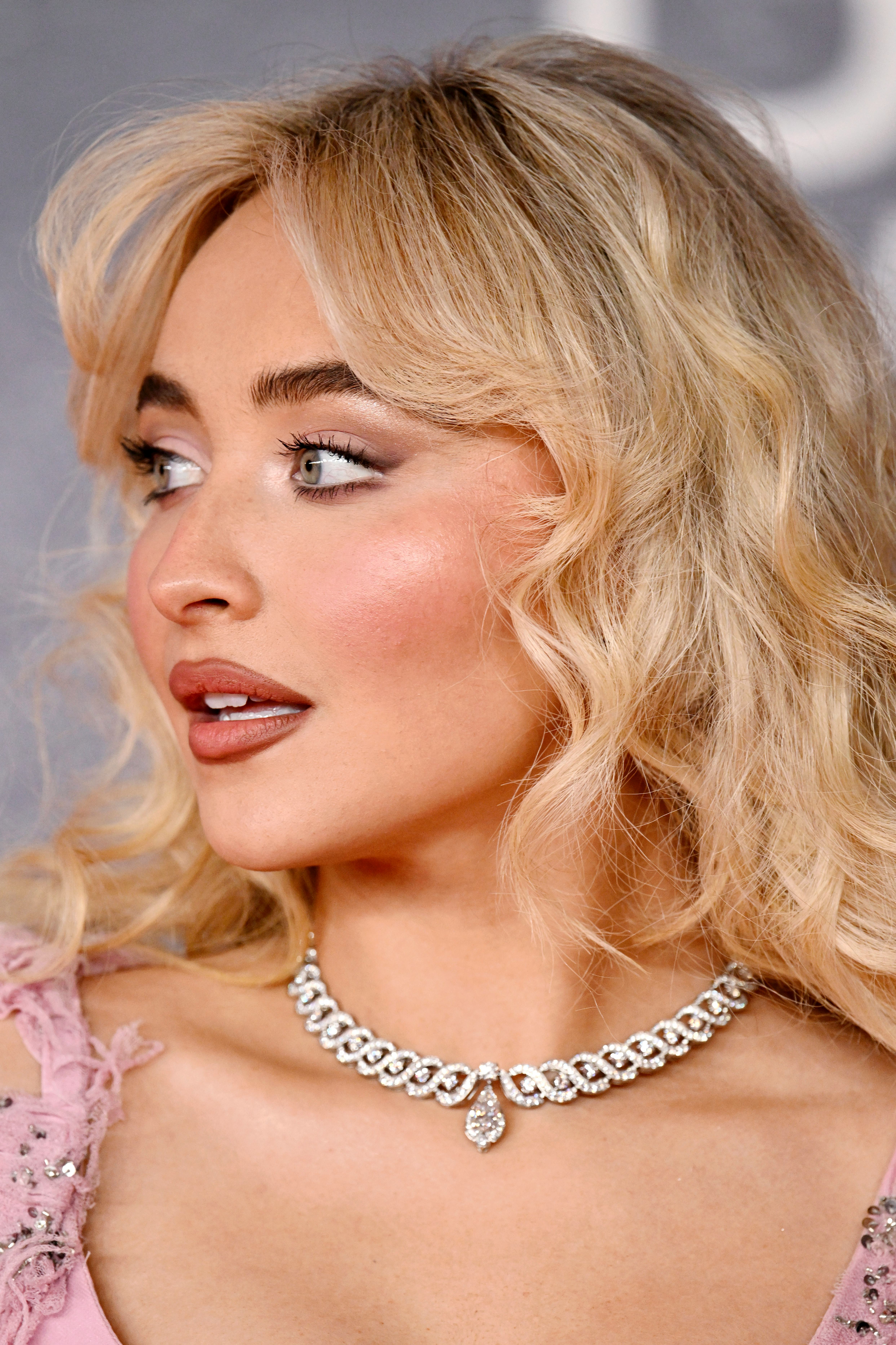 Sabrina Carpenter's 2016-Coded Platform Pumps Stood Out At The 'SNL' After-Party