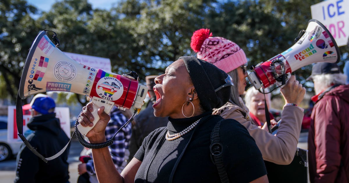 "Organized Gang Of Wine Moms" Is The New "She Persisted"