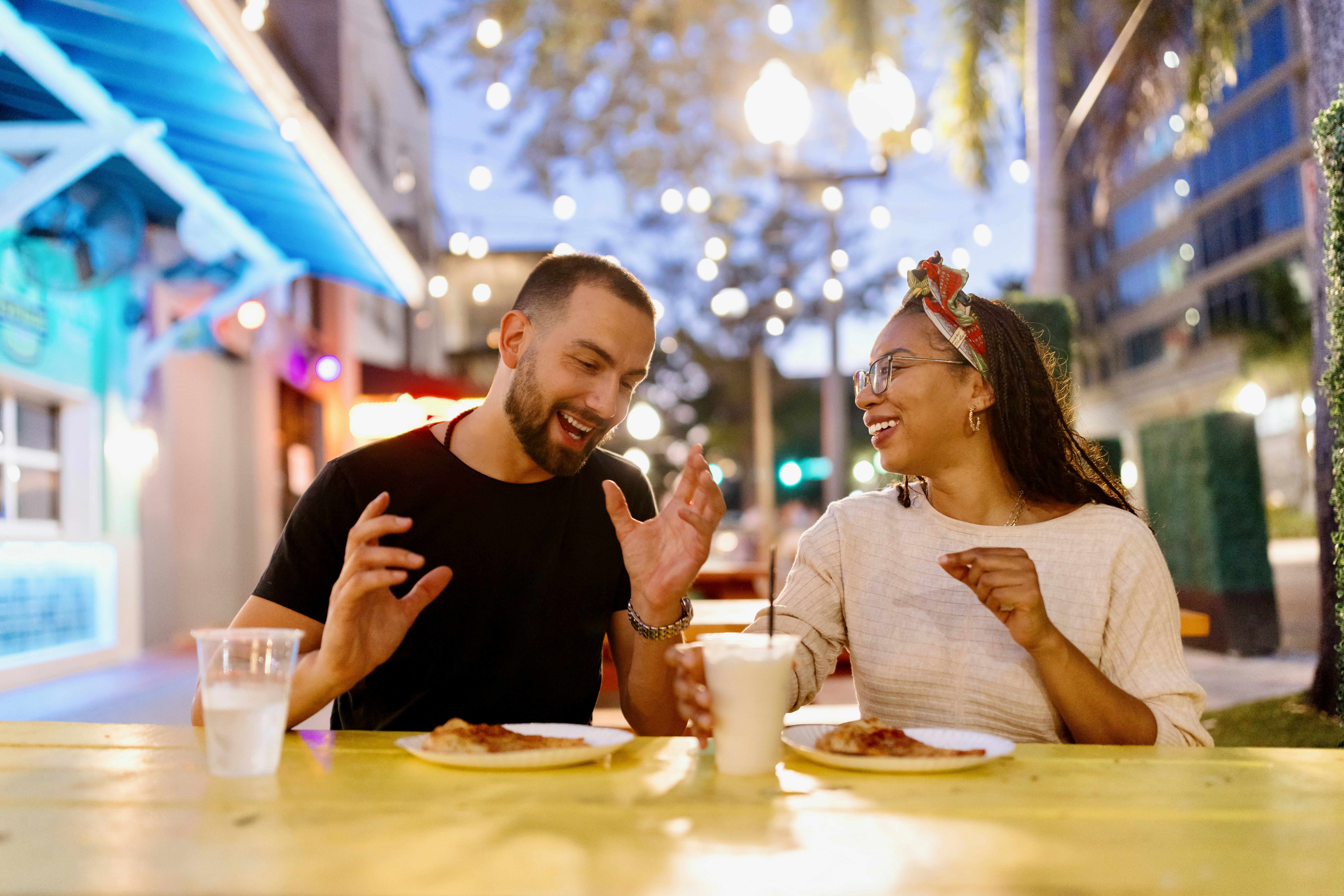 TikTokers Have Formally Decided What Day Is Best For A First Date