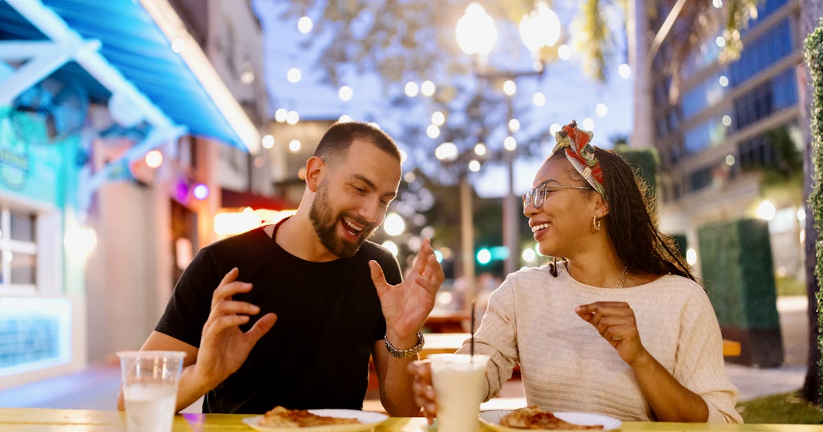 TikTokers Have Formally Decided What Day Is Best For A First Date