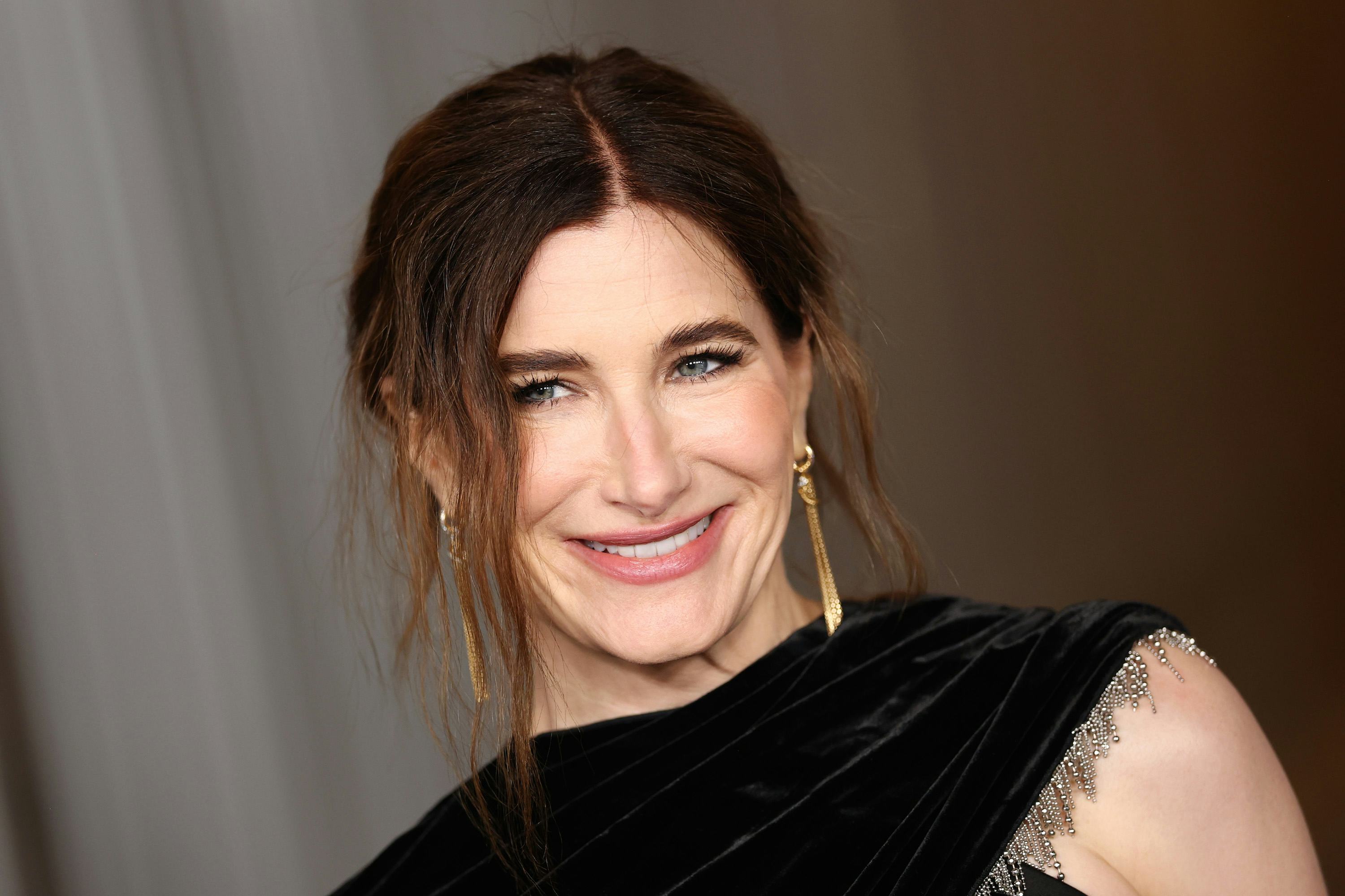LOS ANGELES, CALIFORNIA - NOVEMBER 01: Kathryn Hahn attends the 2025 LACMA Art + Film Gala at Los An...
