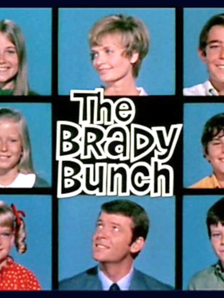 LOS ANGELES - SEPTEMBER 1: The opening title and sequence of THE BRADY BUNCH, season 2. Image dated ...