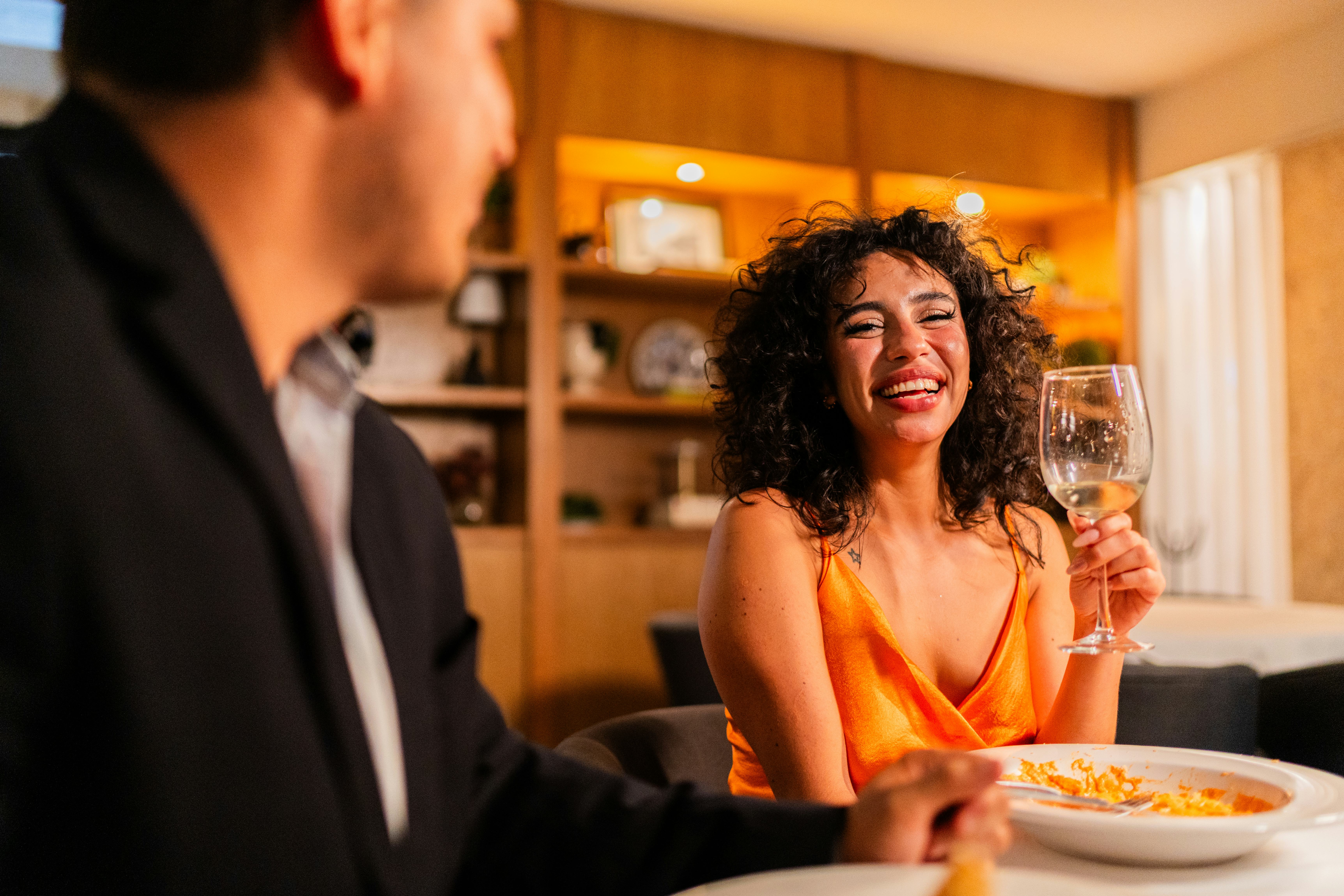 Should you plan a first date for Valentine's Day? Relationship expert Shan Boodram weighs in.