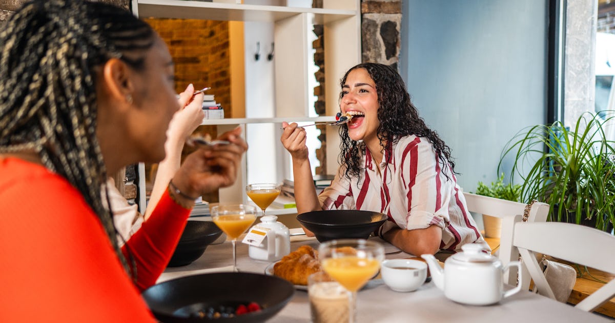 The "Brunch Table Theory" Will Help You Choose Better Friends