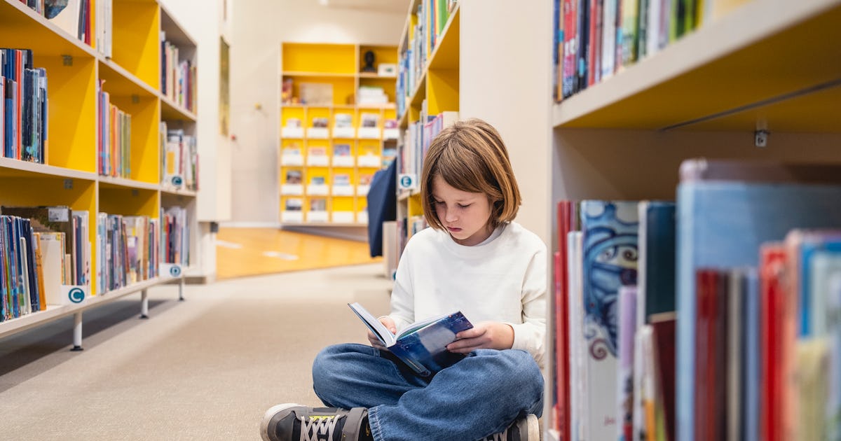 How To Satiate Your Kid's Curiosity Without Turning To The Internet