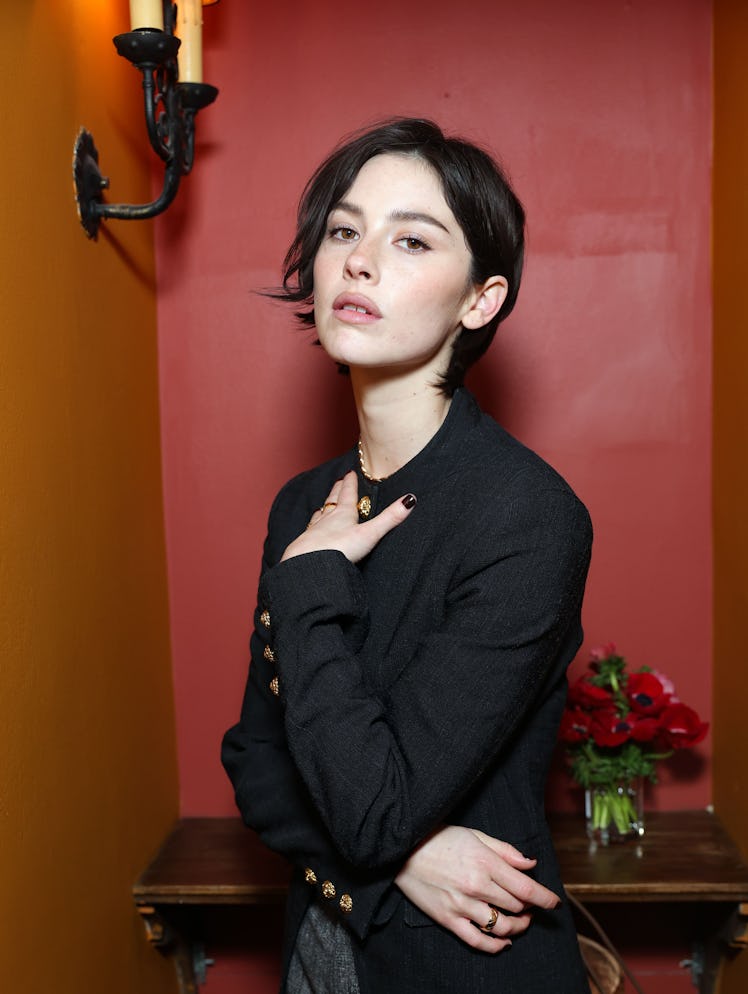 Gracie Abrams, wearing CHANEL, attends a CHANEL Dinner